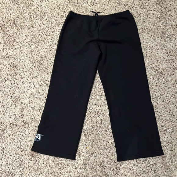 ❤️VINTAGE❤️ size small NFL Philadelphia Eagles sweatpants w/ logo on bottom side - Picture 4 of 4